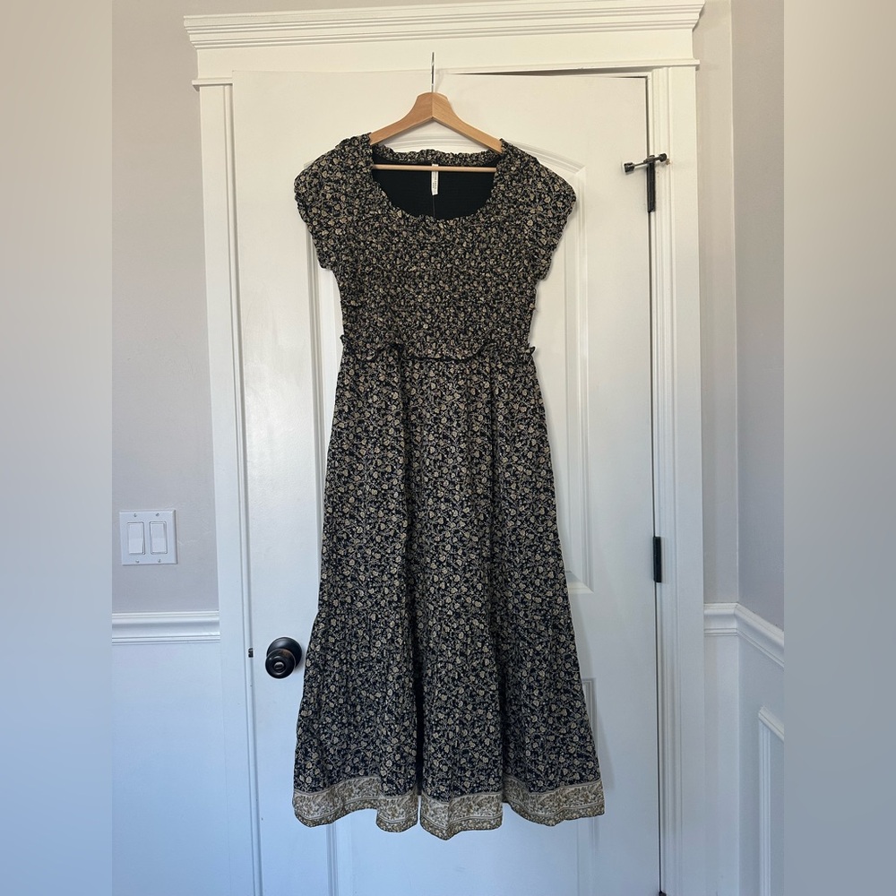 NWT American Eagle Outfitters 100% cotton Floral Maxi Dress Medium